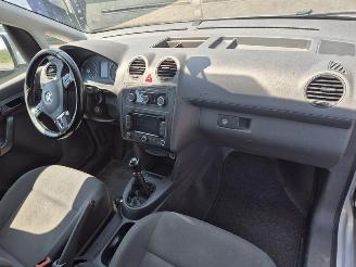Volkswagen Caddy 2.0 TDi picture 5