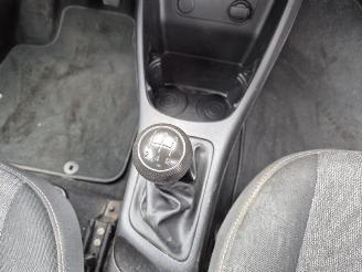 Kia Picanto 1.0 12v picture 9