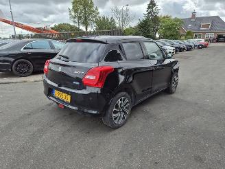krockskadad bil auto Suzuki Swift 1.2 Hybrid 2021/6
