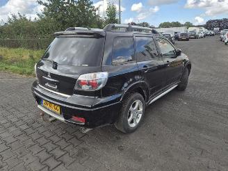 Sloopauto Mitsubishi Outlander 2.4 2006/5
