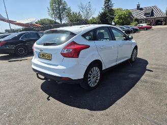  Ford Focus 1.6 EcoBoost 2011/7