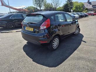 Unfallwagen Ford Fiesta 1.0 Ti 2013/4
