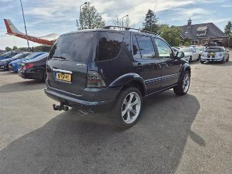 Unfallwagen Mercedes ML ML 320 1998/11