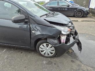 Toyota Aygo 1.0 12v picture 5