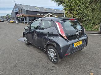 Toyota Aygo 1.0 12v picture 2