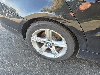 BMW 3-serie 316i Touring picture 6