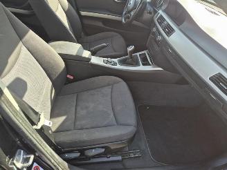 BMW 3-serie 316i Touring picture 12