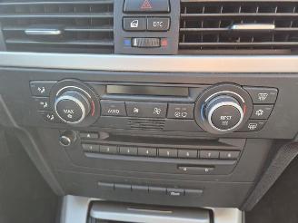 BMW 3-serie 316i Touring picture 10