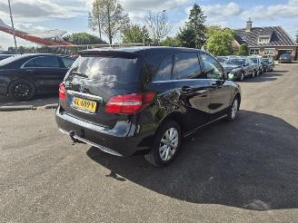 Voiture accidenté Mercedes B-klasse 180 2015/6