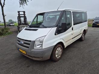 Ford Transit 2.2 TDCi picture 3