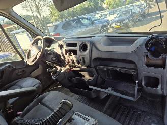 Renault Master 2.3 dCi picture 11