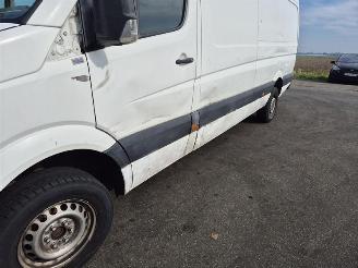 Volkswagen Crafter 2.0 TDi picture 12