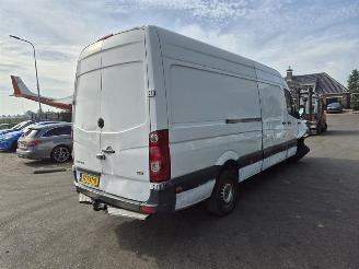 krockskadad bil bedrijf Volkswagen Crafter 2.0 TDi 2016/8