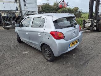 Mitsubishi Space-star 1.0 picture 2