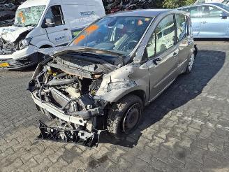 Renault Modus 1.2 picture 3