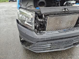 Volkswagen Crafter 2.0 TDi picture 13