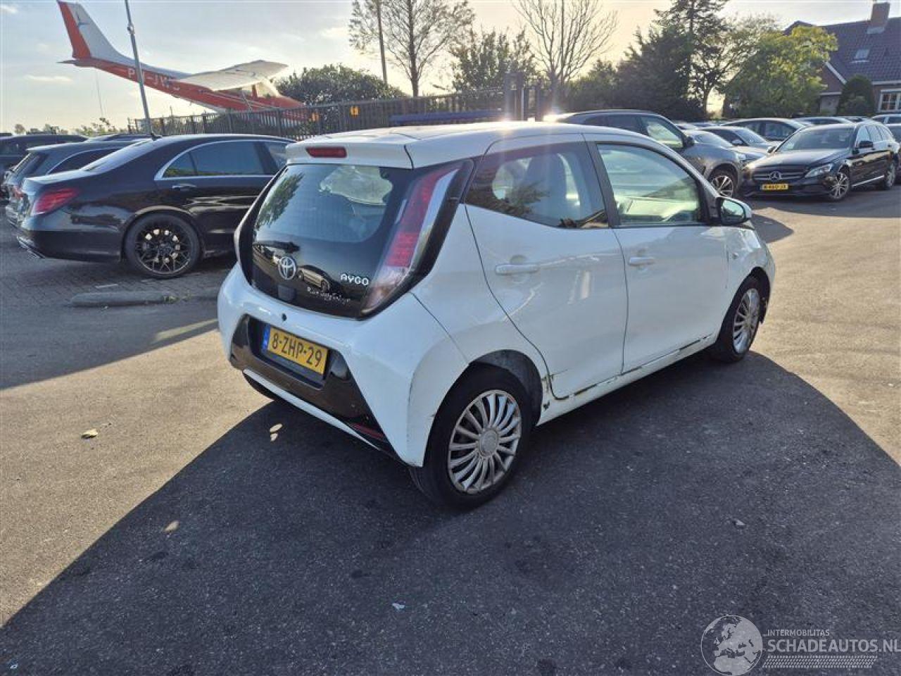 Toyota Aygo 1.0 12v