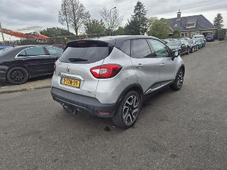 Damaged car Renault Captur 0.9 TCe 2014/6