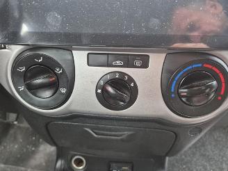 Hyundai I-20 1.2 picture 6