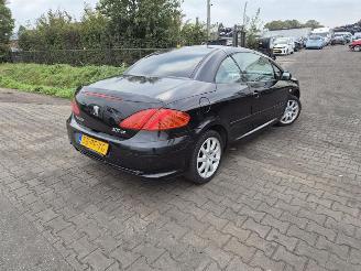 Vrakbiler auto Peugeot 307 CC 2.0 2004/6