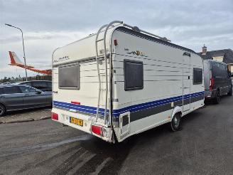 skadebil caravan Hobby  495 2000/5