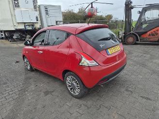Lancia Ypsilon 0.9 TwinAir picture 2