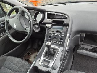 Peugeot 3008 1.6 Vti picture 6