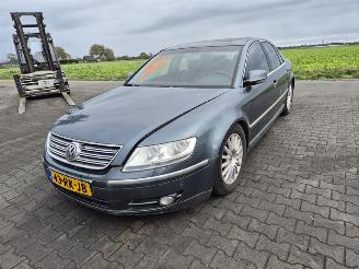 Volkswagen Phaeton 3.2 V6 picture 3