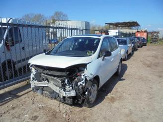  Renault Scenic Scenic III (JZ), MPV, 2009 / 2016 1.4 16V TCe 130 2012/5