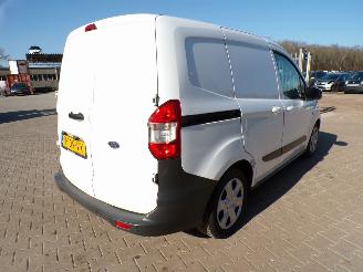 Ford Transit Courier 1.6 TDCi Trend picture 4
