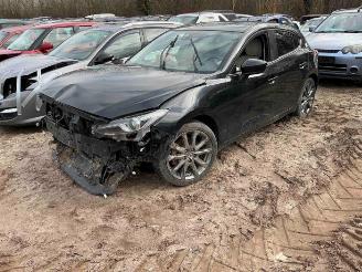 Salvage car Mazda 3 3 (BM/BN), Hatchback, 2013 / 2019 2.0 SkyActiv-G 16V 2014/1