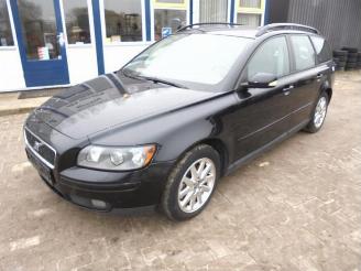 Vrakbiler auto Volvo V-50 V50 (MW), Combi, 2003 / 2012 2.0 D 16V 2004/9