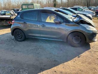  Peugeot 208 208 I (CA/CC/CK/CL), Hatchback, 2012 / 2019 1.2 Vti 12V PureTech 82 2012/11