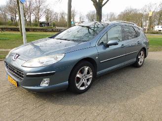 damaged passenger cars Peugeot 407  2004/11