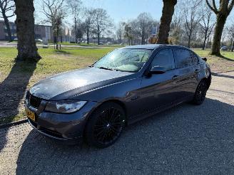 Coche accidentado BMW 3-serie 95 kW (129 PK)  1995 cc. 2006/3