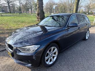 Damaged car BMW 3-serie 180 kW (245 PK)  1997 cc. 2013/3