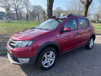 skadebil auto Dacia Sandero 66 kW (90 PK)  898 cc. 2016/7