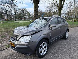 Schadeauto Opel Antara 167 kW (227 PK)  3195 cc. 2008/1