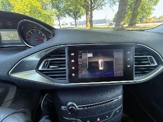 Peugeot 308 81 kW (110 PK)  1199 cc. picture 16