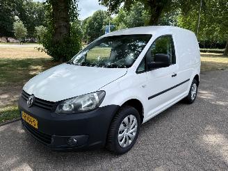 Schadeauto Volkswagen Caddy 55 kW (75 PK)  1598 cc. 2013/2