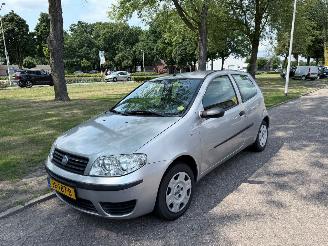 škoda osobní automobily Fiat Punto 44 kW (60 PK)  1242 cc. 2006/10