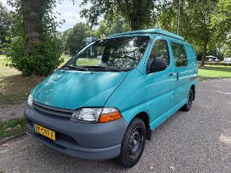 skadebil bedrijf Toyota Hi-ace 2400 CC 1998/6