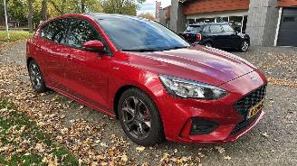 Ford Focus  picture 5