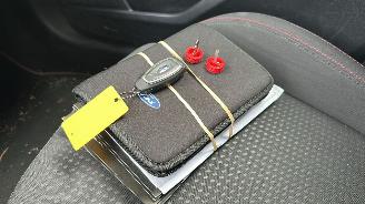Ford Focus  picture 11