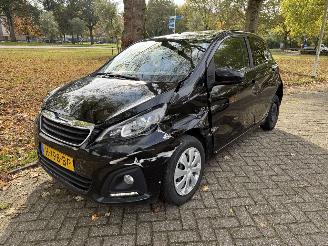 Coche accidentado Peugeot 108  2020/1