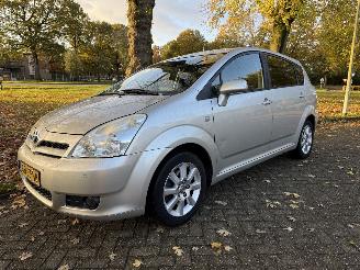 krockskadad bil auto Toyota Corolla-verso  2006/1