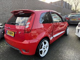 Ford Fiesta  picture 4