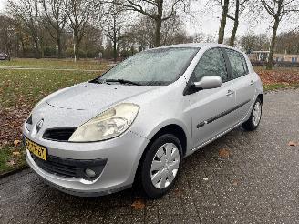Auto incidentate Renault Clio  2007/1