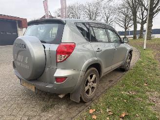 Toyota Rav-4  picture 5