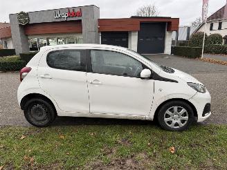 Peugeot 108  picture 6